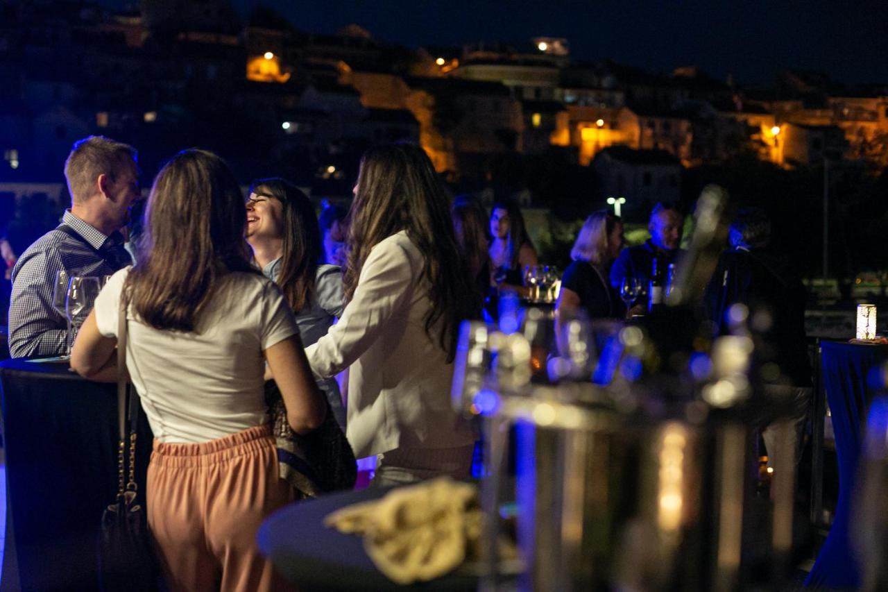 Apartments Marina Novi โนวีวีโนดอลสกี ภายนอก รูปภาพ
